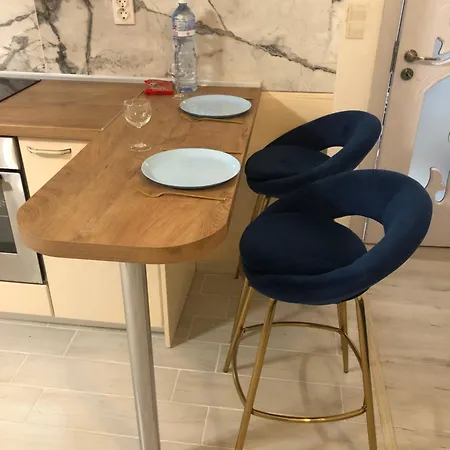 Moonlight-apartmant,burgas-sarafovo Burgaz