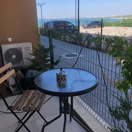 Moonlight-apartmant,burgas-sarafovo Burgaz